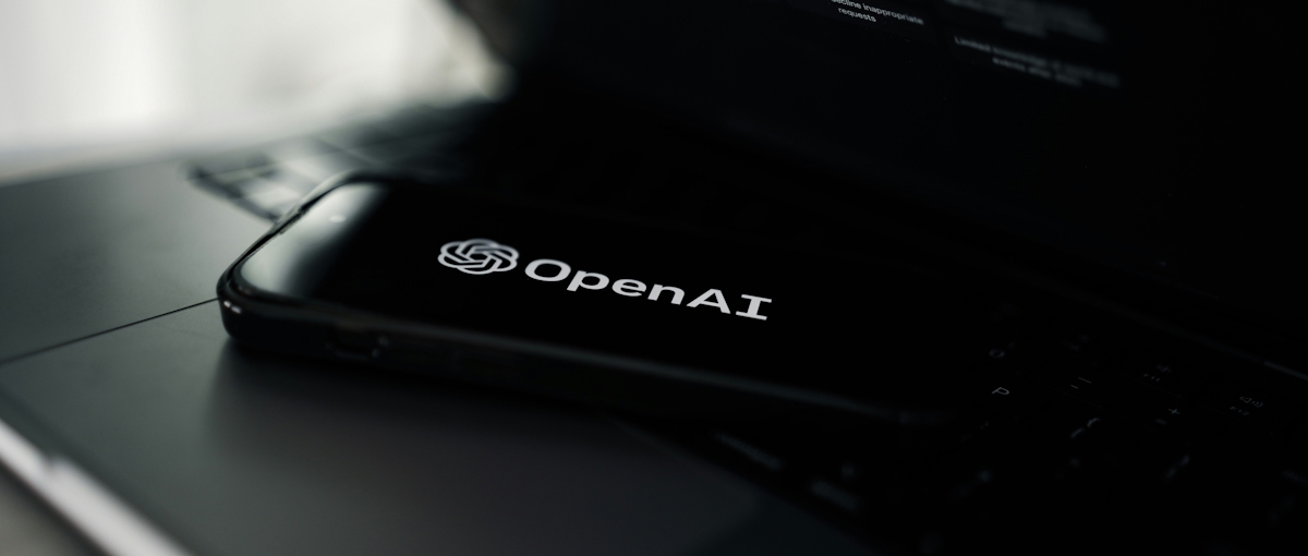 OpenAI estaría trabajando en un altavoz inteligente diseñado para ser un asistente de IA